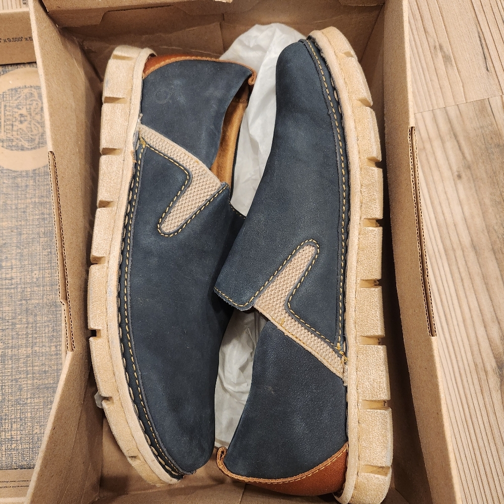 Born Slade Navy Slip On Men's Size 12